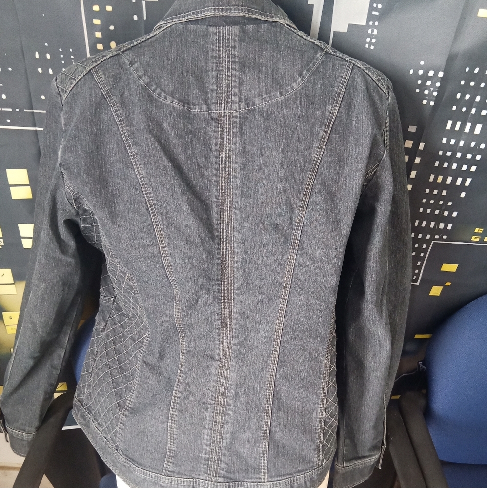 Women's Denim Jacket - Picture 2 of 4